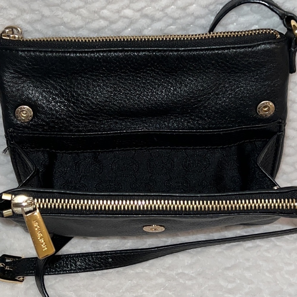 Michael Kors Fulton Black Crossbody Bag Double Zip Leather Gold Tone - Picture 3 of 8